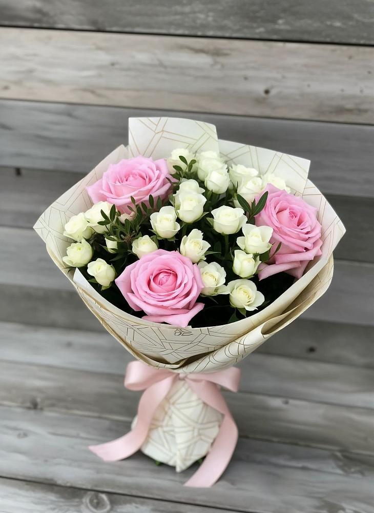 Букет цветов из: Розы в Александровке Донской