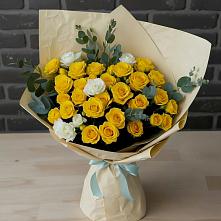 Букет цветов из:  Розы в Александровке Донской