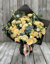 Букет цветов из:  Розы и Лизиантусы #REPLACE_PRED# Александровке Донской