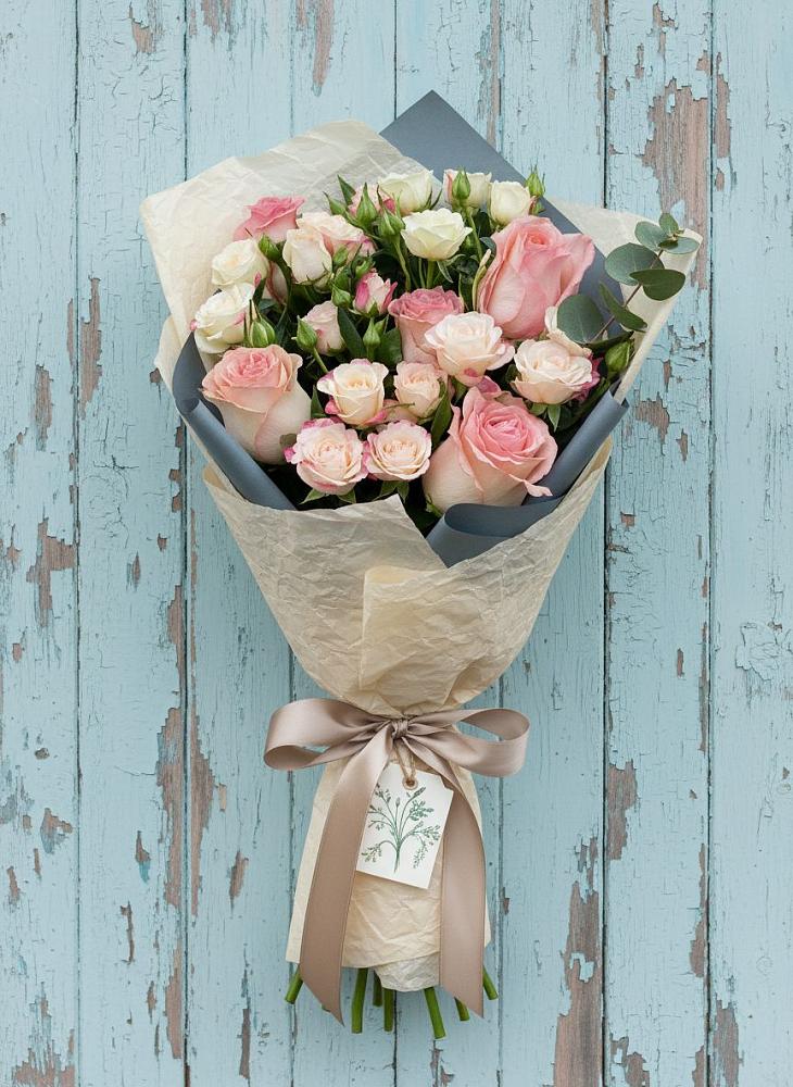 Букет цветов из: Розы в Александровке Донской