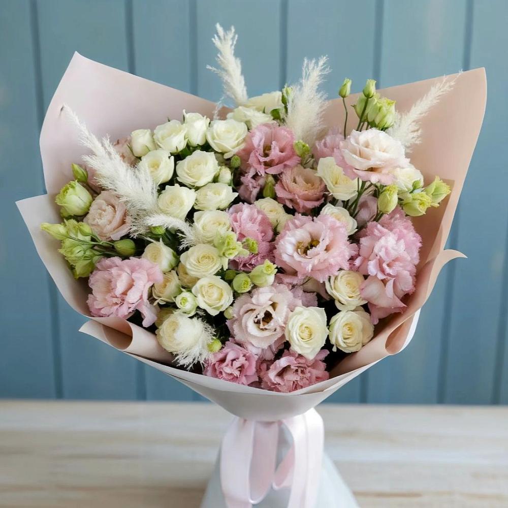 Букет цветов из: Альстромерии и Розы в Александровке Донской