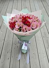Букет цветов из:  Альстромерии #REPLACE_PRED# Александровке Донской