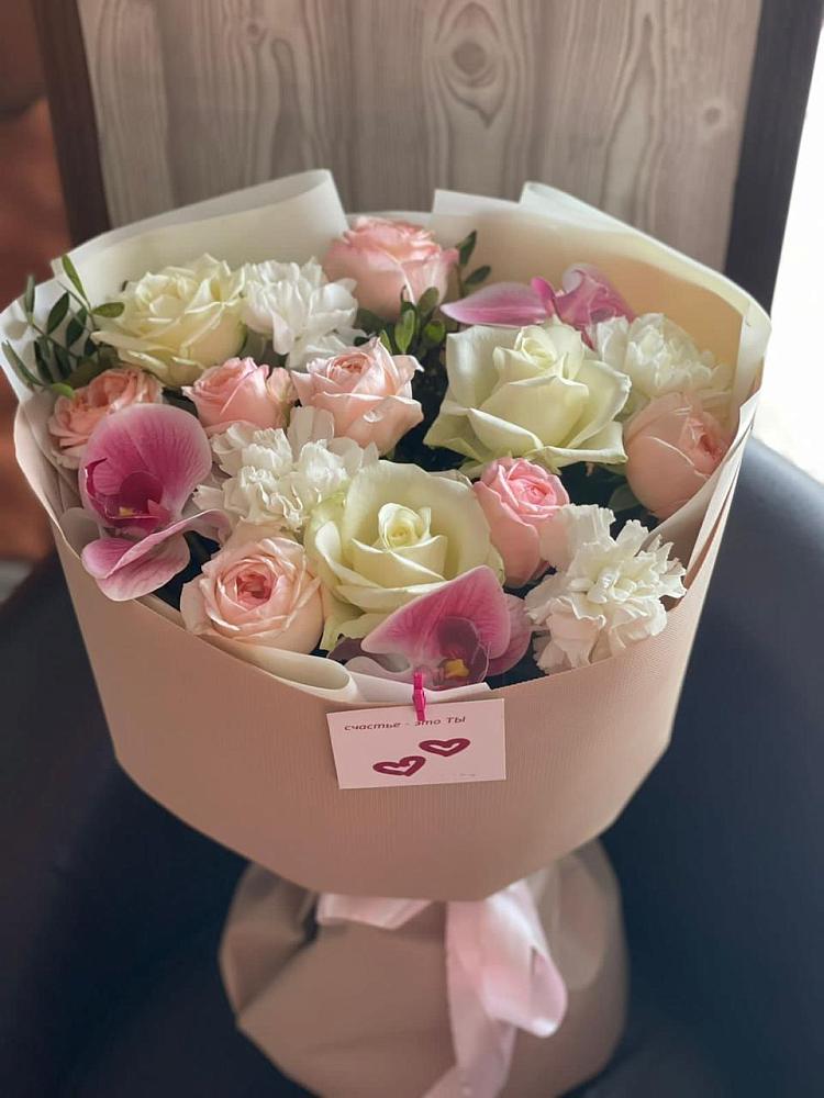 Букет цветов из: Орхидеи, Розы и Гвоздики в Александровке Донской