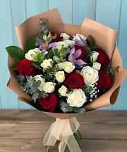 Букет цветов из:  Розы и Альстромерии в Александровке Донской
