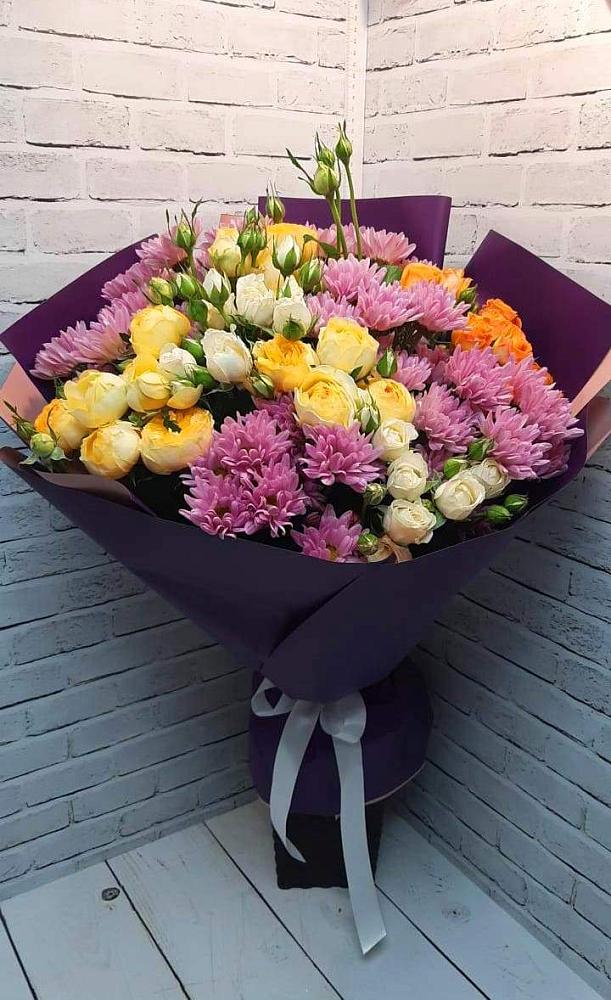 Букет цветов из: Хризантемы и Розы в Александровке Донской