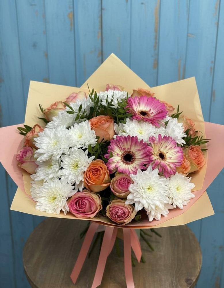Букет цветов из: Розы, Герберы и Хризантемы в Александровке Донской