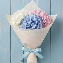 Букет цветов из:  Гортензия в Александровке Донской