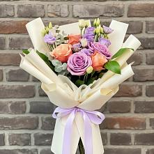 Букет цветов из:  Лизиантусы и Розы #REPLACE_PRED# Александровке Донской