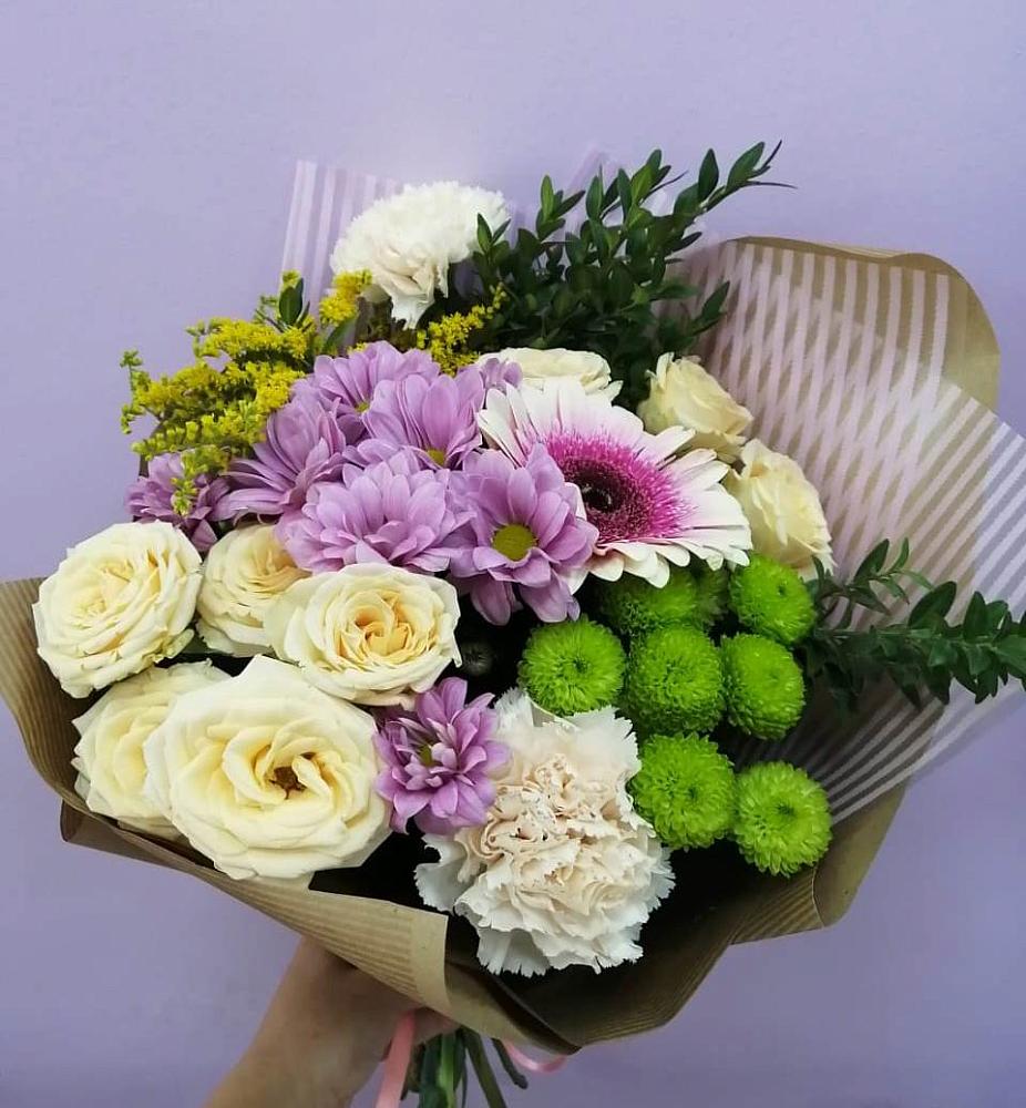 Букет цветов из: Хризантемы, Розы, Гвоздики и Герберы в Александровке Донской