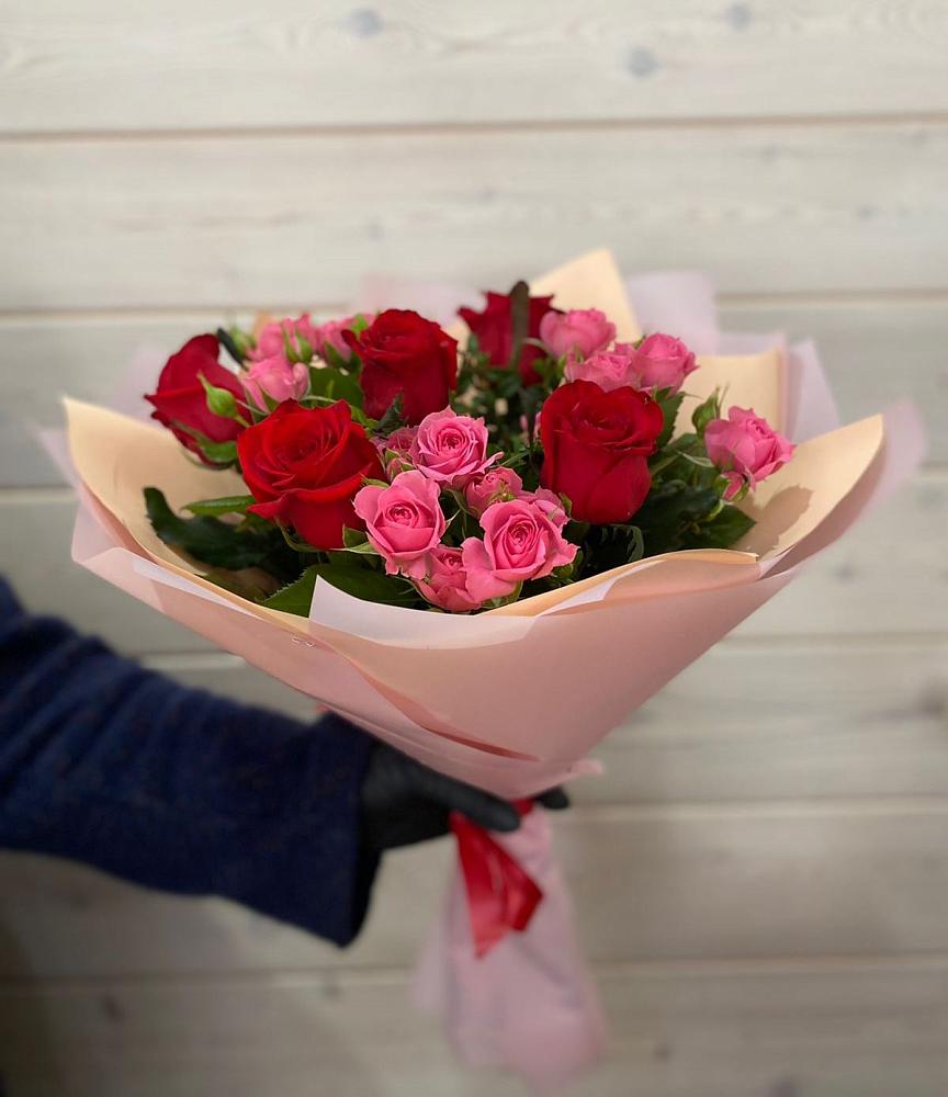 Букет цветов из: Розы в Александровке Донской