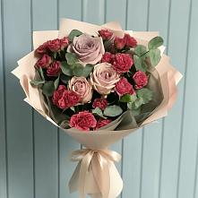 Букет цветов из:  Гвоздики и Розы в Александровке Донской