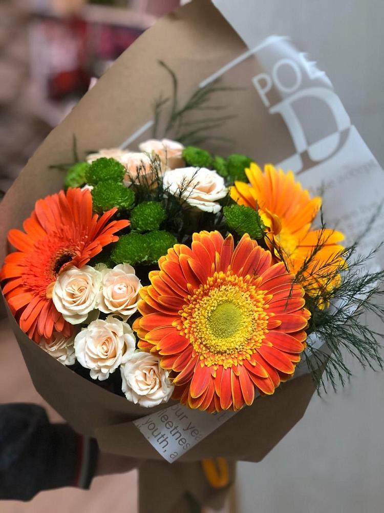 Букет цветов из: Герберы, Хризантемы и Розы в Александровке Донской