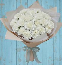 Букет цветов из:  Гвоздики в Александровке Донской