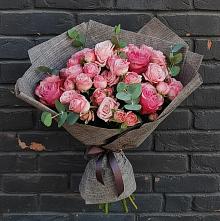 Букет цветов из:  Розы в Александровке Донской