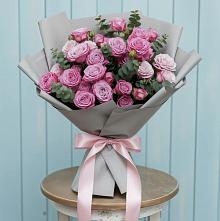Букет цветов из:  Розы в Александровке Донской
